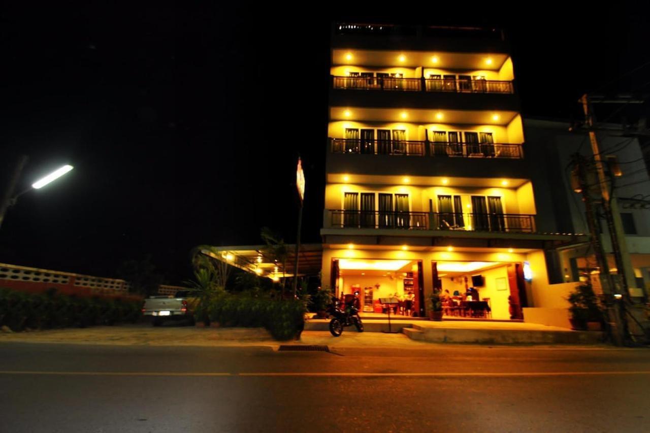 Choophorn House Sha Hotel Praia de Kata Exterior foto