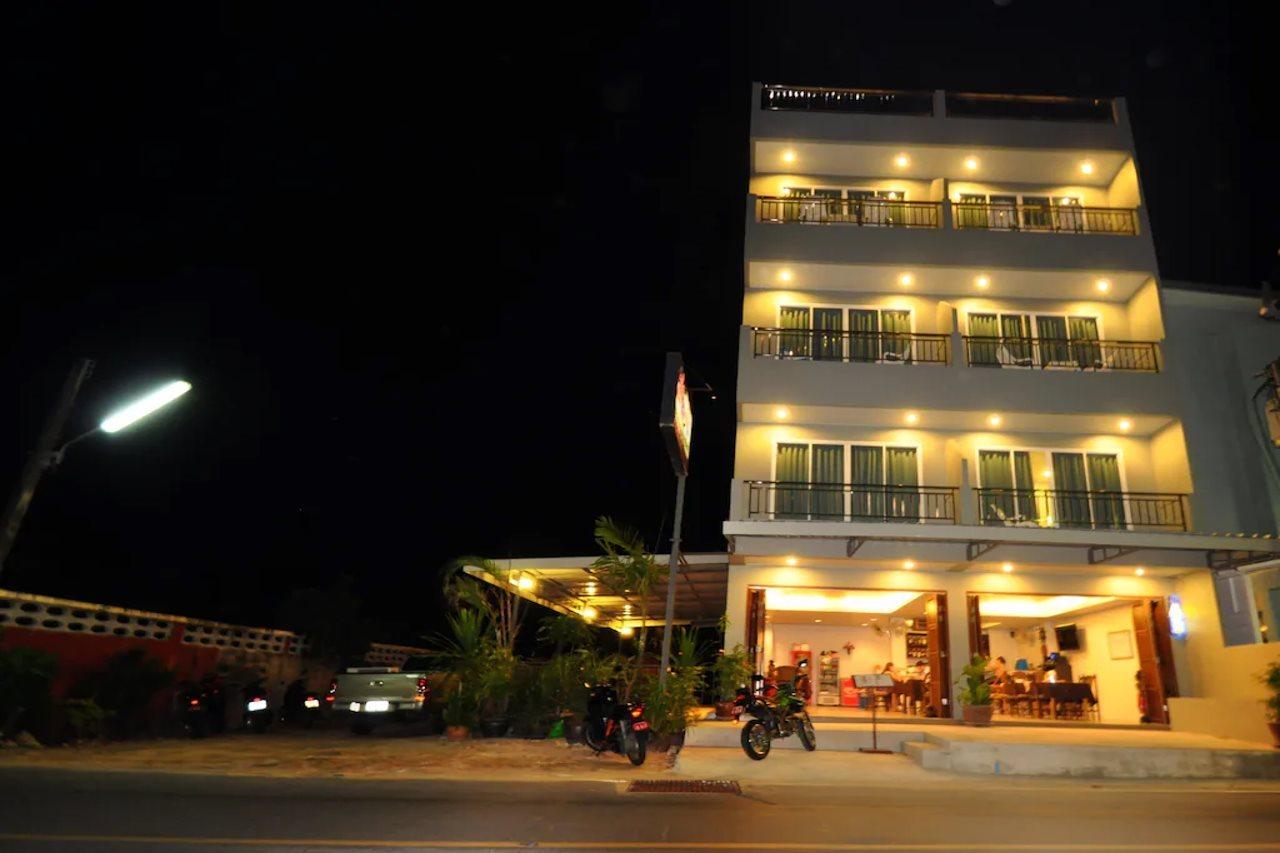 Choophorn House Sha Hotel Praia de Kata Exterior foto