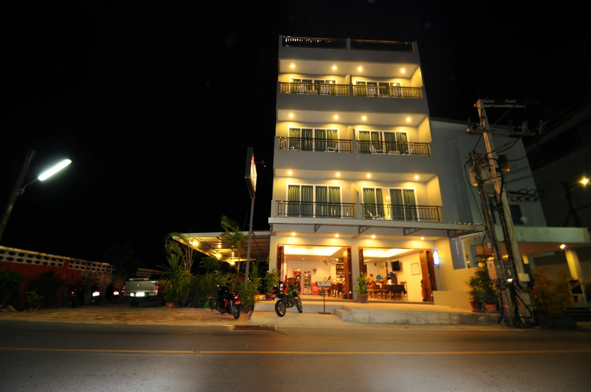 Choophorn House Sha Hotel Praia de Kata Exterior foto